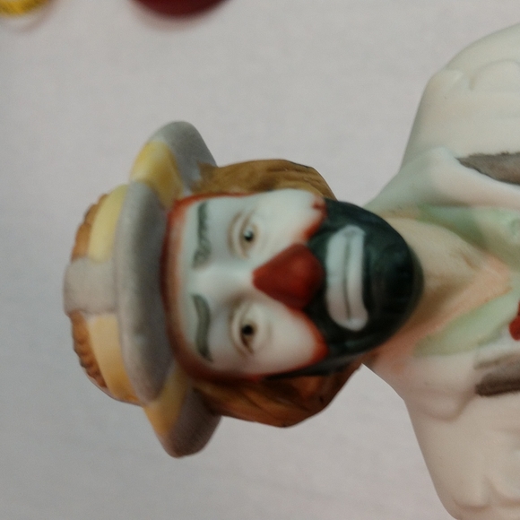 Flambro Hobo Clown Veterinarian Porcelain Figurine Emmett Kelly Jr Dog Cat - Picture 4 of 17